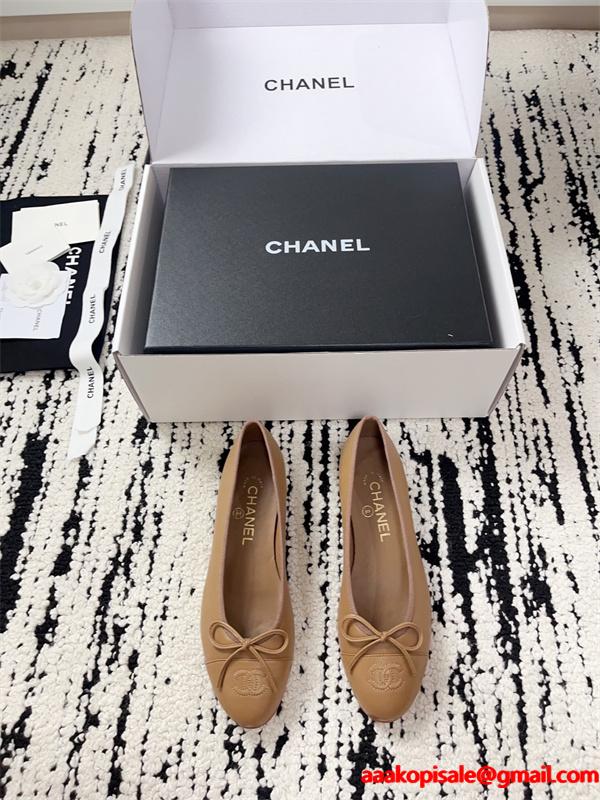 17色可選 カジュアルシューズ 絶妙な雰囲気 2026年春夏シーズンに登場  シャネル靴コピー 激安(日本最大級)