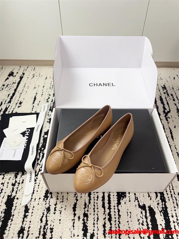 17色可選 カジュアルシューズ 絶妙な雰囲気 2026年春夏シーズンに登場  シャネル靴コピー 激安(日本最大級)