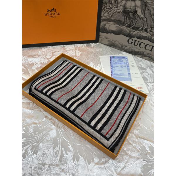 BURBERRY バーバリー コピー 注目配色 温かさ重視 グリーン チェック マフラー 冬アクセント