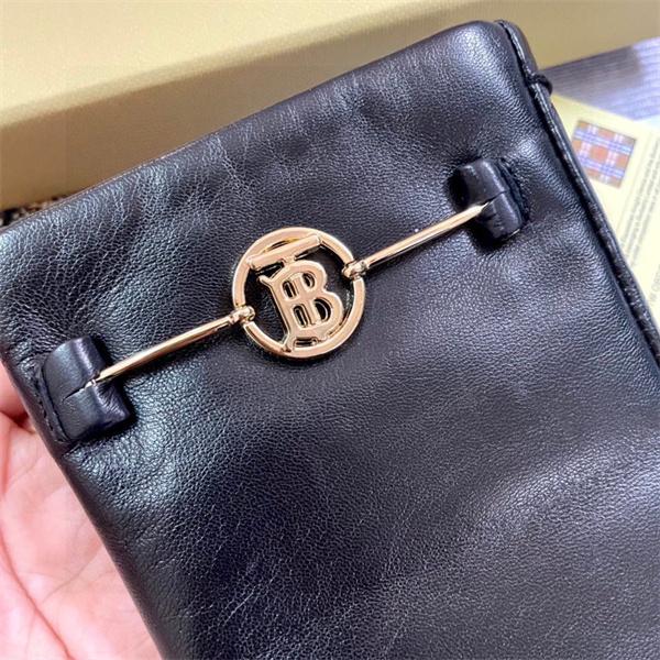 上質仕立て ブラック レザー グローブ なめらか手触り 大人 BURBERRY バーバリー 偽物