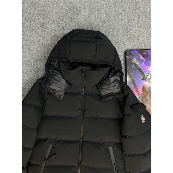 MONCLER モンクレール コピー 温かさ重視 ブルー ダウンジャケット 2026冬コーデ主役