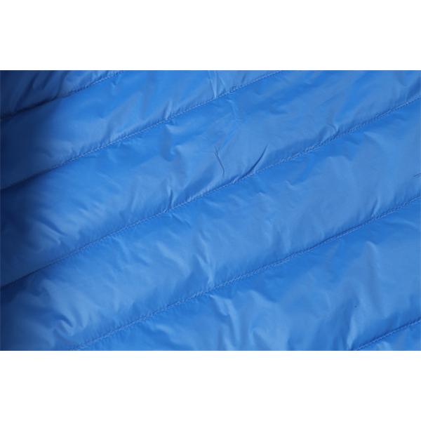 快適 ブラック MONCLER モンクレール コピー ダウンジャケット 軽量 上質素材