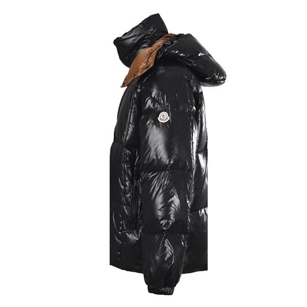 プレミアム ブラック フード ダウンジャケット 2026冬定番 MONCLER モンクレール 偽物