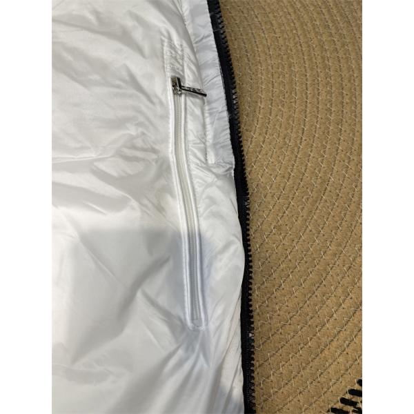 注目モデル ブラック MONCLER モンクレール コピー ダウンベスト シンプル 2026新作