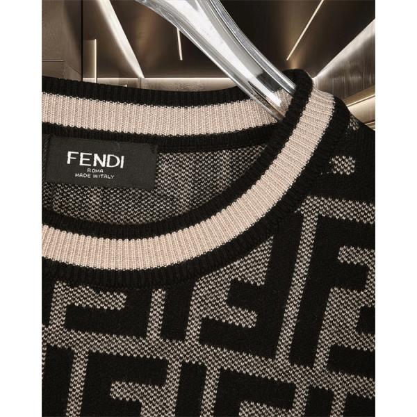 ニット セーター メンズ FFロゴ 総柄 グレー  長袖 FENDI フェンディ コピー