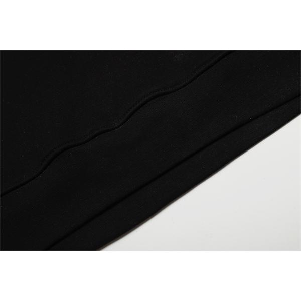 秋冬映え オフホワイト パーカー プリント 柔らか印象 LOEWE ロエベ スーパーコピー