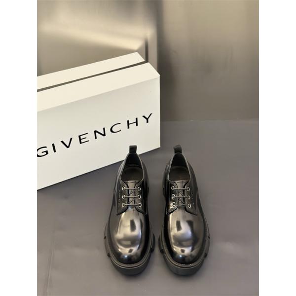 履き心地2026人気♥ ジバンシー ブーツコピーGIVENCHY秋冬ファッション☆
