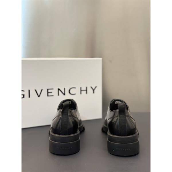 履き心地2026人気♥ ジバンシー ブーツコピーGIVENCHY秋冬ファッション☆