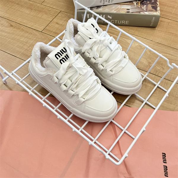 ミュウミュウMIUMIU激安加絨レザースニーカーレディース小白シューズ早春新作