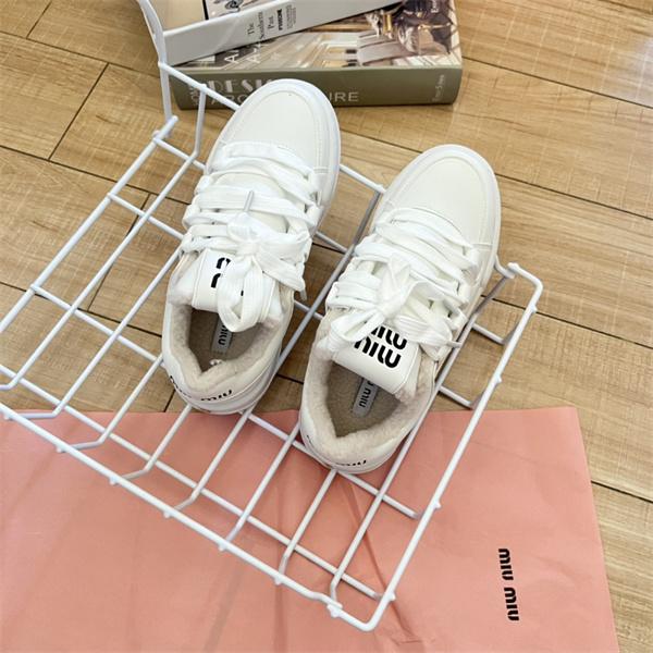 ミュウミュウMIUMIU激安加絨レザースニーカーレディース小白シューズ早春新作