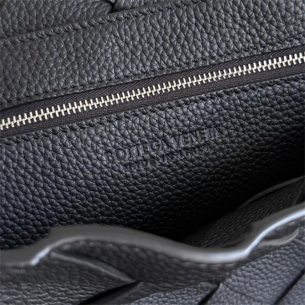 BOTTEGA VENETA Diagoボッテガ ヴェネタ ショルダーバッグコピー黒色2026人気上品