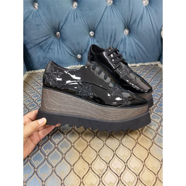  2026新作 STELLA McCARTNEY ステラマッカートニー コピー 厚底シューズ ブラック 光沢感 高級感