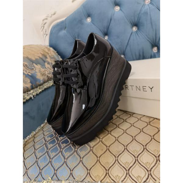 STELLA McCARTNEY ステラマッカートニー コピー 2026新作 厚底シューズ ブラック 光沢 シック エレガント