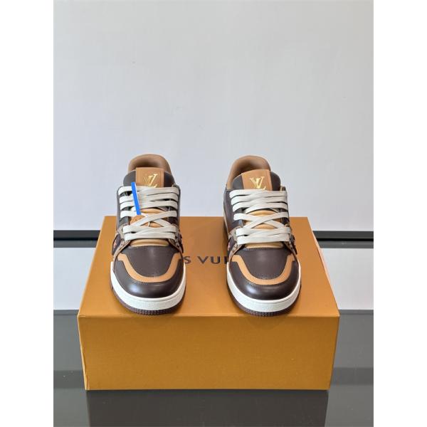 louis vuitton trainer sneaker lowルイヴィトンスニーカーコピー履き心地人気ランキング希少品