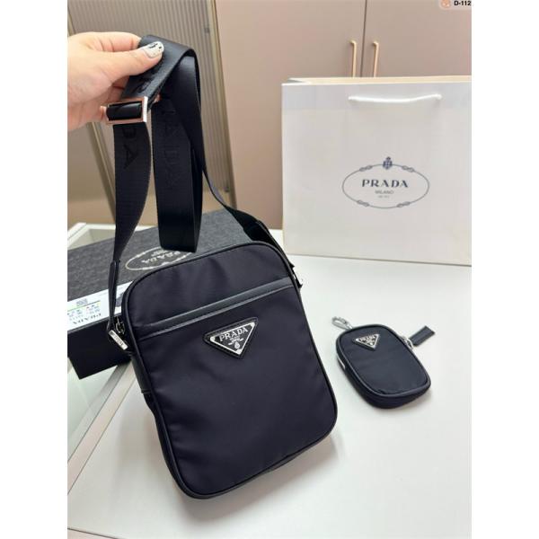 プレミアム スリムな ショルダーバッグ ブラック ベストセラー PRADA プラダ コピー