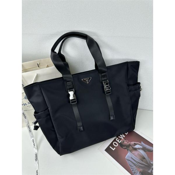 スタイリッシュ 高級感 溢れる トートバッグ レディース ブラック 人気 PRADA プラダ コピー 