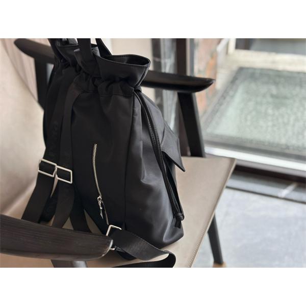 高級感 溢れる ドローストリング トートバッグ ブラック 新作 PRADA プラダ コピー