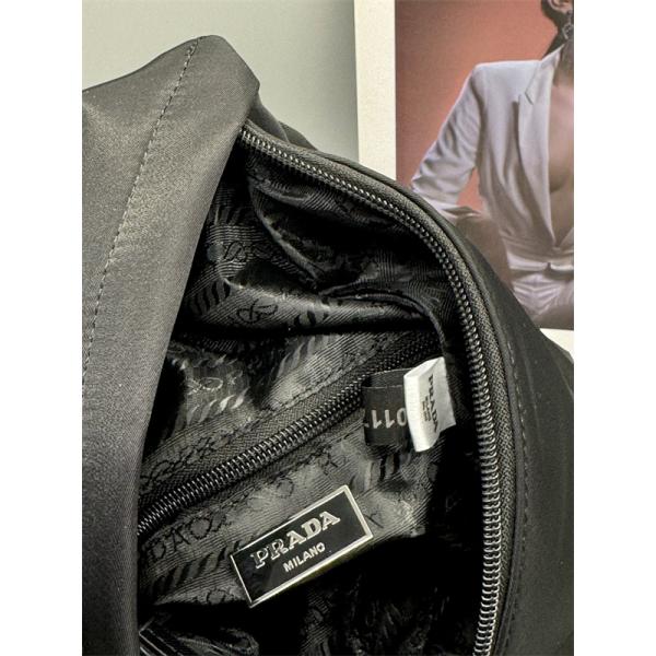 スタイリッシュ 快適な PRADA プラダ コピー スリングバッグ メンズ ブラック 人気急上昇