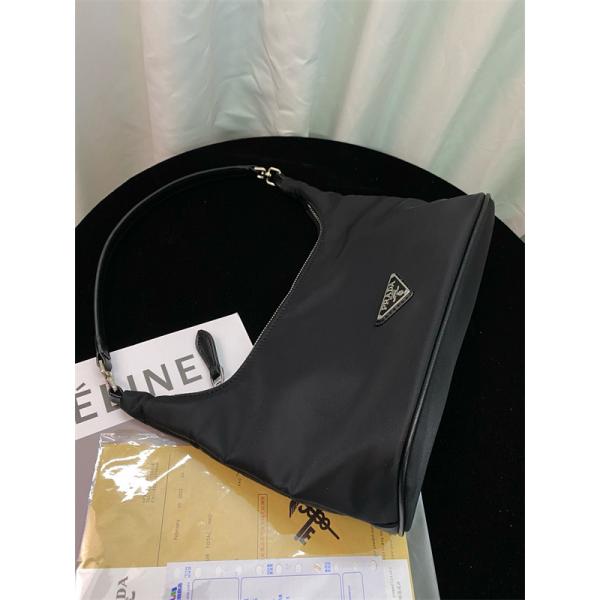 PRADA プラダ コピー シンプル エレガントな ハンドバッグ ブラック 高評価