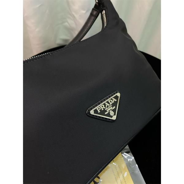 PRADA プラダ コピー シンプル エレガントな ハンドバッグ ブラック 高評価