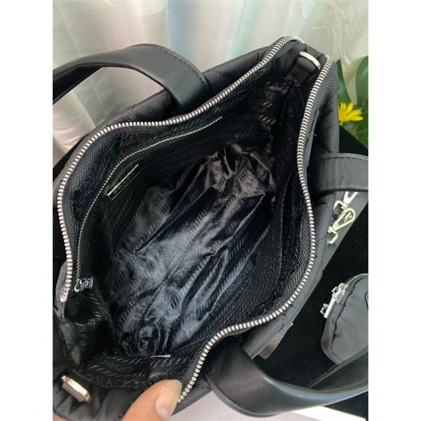 シンプル 上品な PRADA プラダ コピー キルティング トートバッグ ブラック ベストセラー