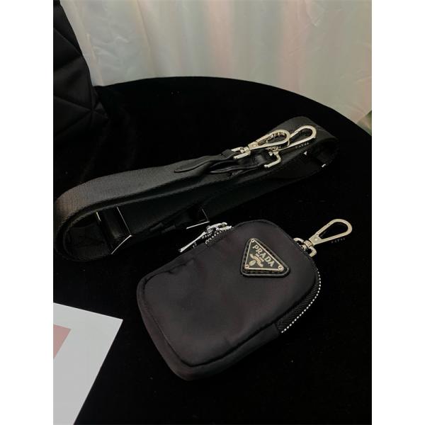 シンプル 上品な PRADA プラダ コピー キルティング トートバッグ ブラック ベストセラー