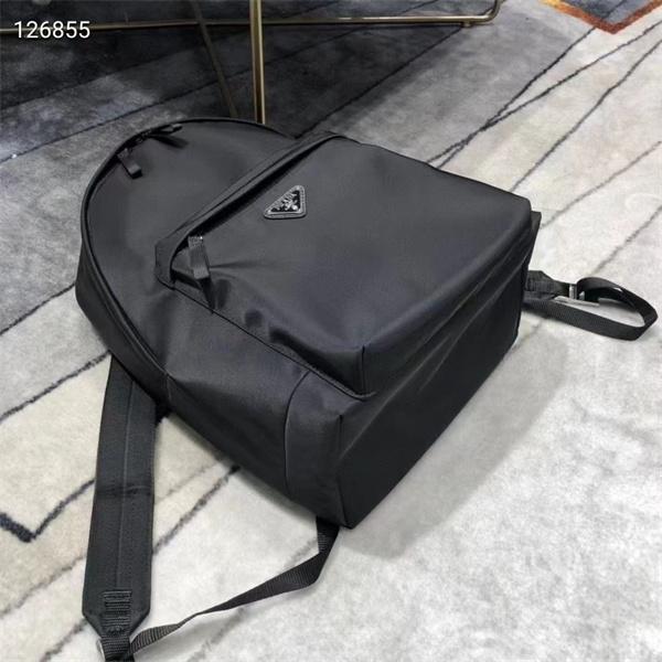 PRADA プラダ コピー プレミアム シンプルな バックパック メンズ ブラック 限定モデル