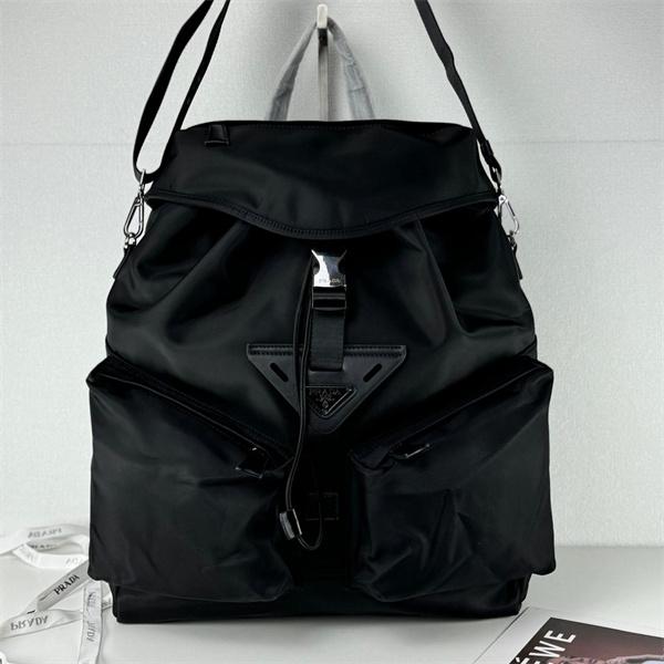 スタイリッシュ 快適な ドローコード バックパック ブラック 人気急上昇 PRADA プラダ コピー