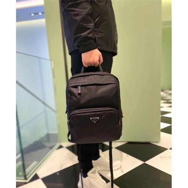 2026新作 入手困難 シンプル 実用的な PRADA プラダ コピー デイパック ブラック 高評価