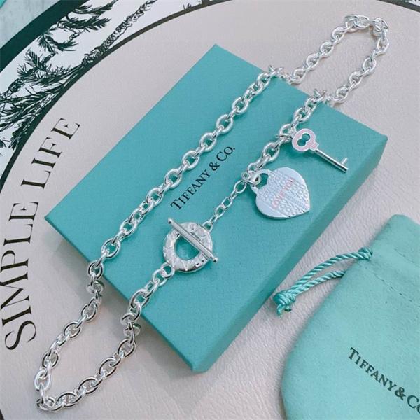入手困難！ アイコニック モチーフ チェーン ネックレス Tiffany&Co ティファニー コピー