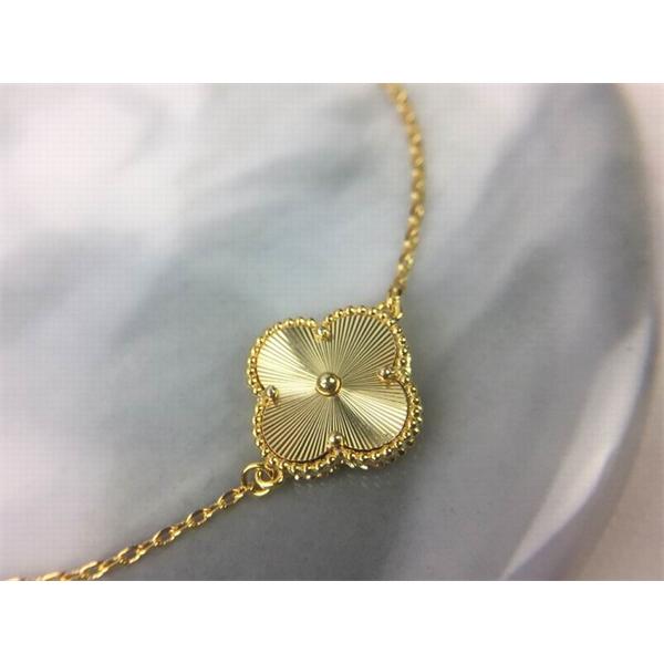 洗練フォルム クローバー ブレスレット 新作対応 ヴァンクリーフ VCA コピー