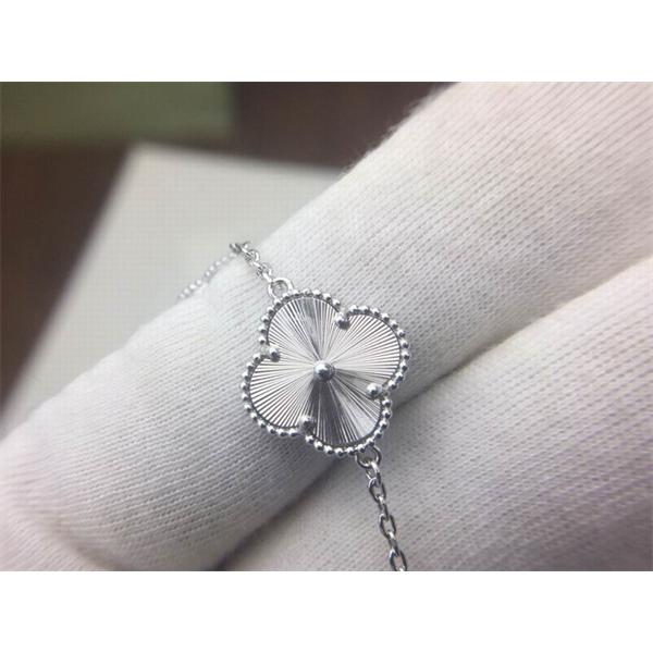 話題集中 上質 ヴァンクリーフ VCA コピー ブレスレット 新作コレクション