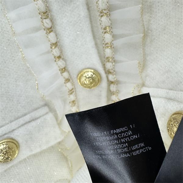 クラシック感 コンパクト BALMAIN バルマン コピー ジャケット 格上げ コーデ