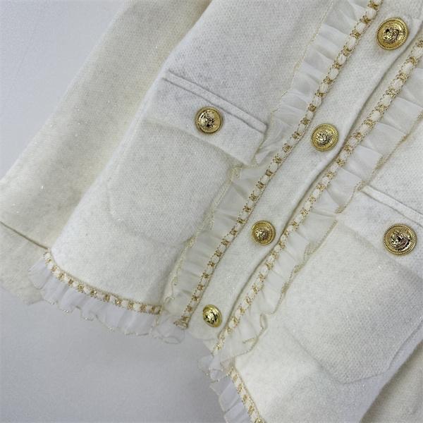 クラシック感 コンパクト BALMAIN バルマン コピー ジャケット 格上げ コーデ