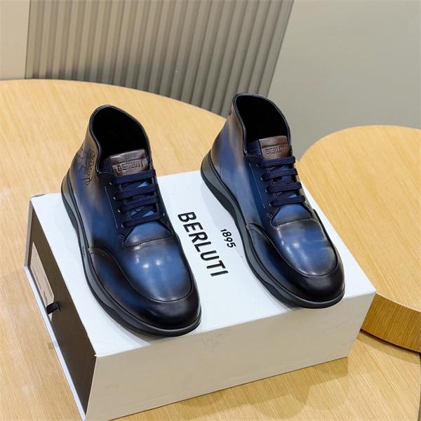 洗練カラー 際立つ レザー ショートブーツ 都会派 バランス Berluti ベルルッティ コピー