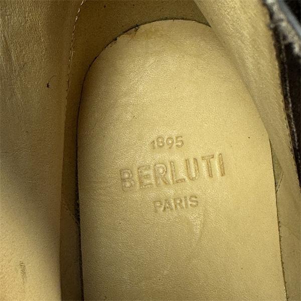  Berluti ベルルッティ コピー クラシック調 レザー ワークブーツ 落ち着き 格上げ 足元