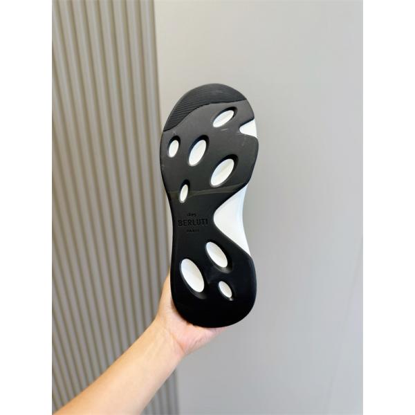 トレンド最前線 モード系 光沢仕上げ 存在感 Berluti ベルルッティ コピー スニーカー
