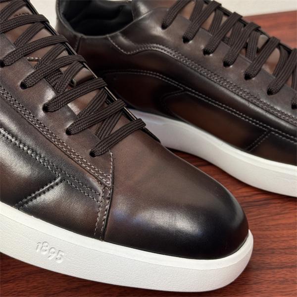 数量限定 レアカラー 展開豊富 遊び心 カジュアルスニーカー Berluti ベルルッティ コピー