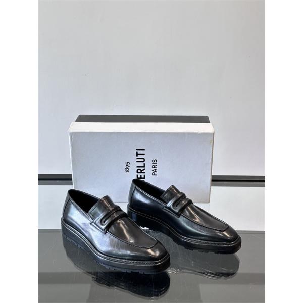 Berluti ベルルッティ コピー カラーバリエ豊富 レザースニーカー 注目アイテム