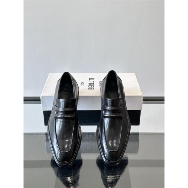 Berluti ベルルッティ コピー カラーバリエ豊富 レザースニーカー 注目アイテム