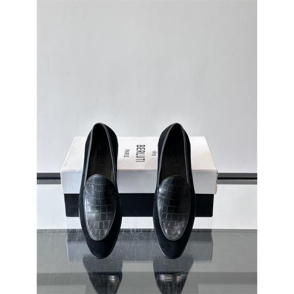 Berluti ベルルッティ コピー 上質 快適 2026新作 話題 スエードローファー