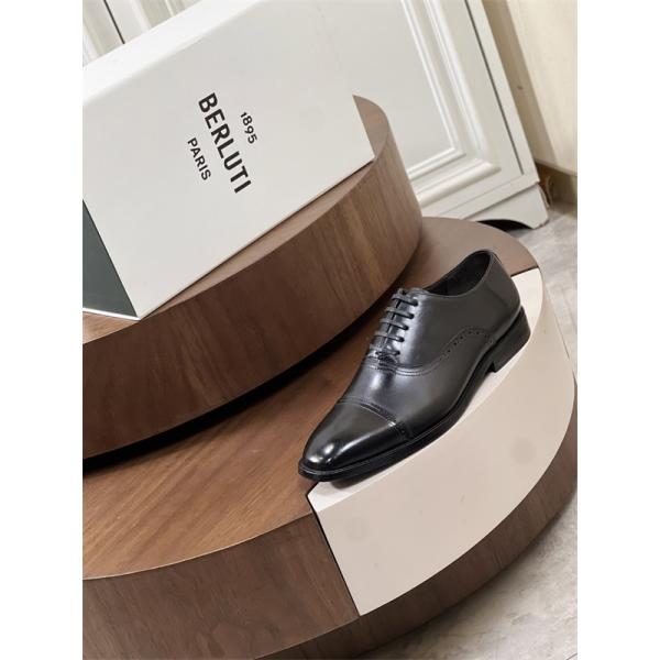 都会派 レザー シューズ 2026新作 限定入荷 快適 Berluti ベルルッティ コピー