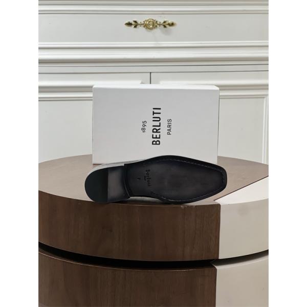 クラシック調 本革 Berluti ベルルッティ コピー ローファー 2026新作 入手困難