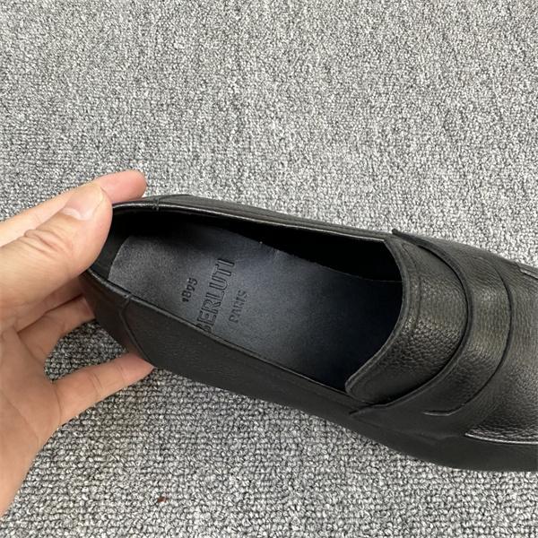 シンプル レザーローファー 2026新作 定番進化 話題 Berluti ベルルッティ コピー