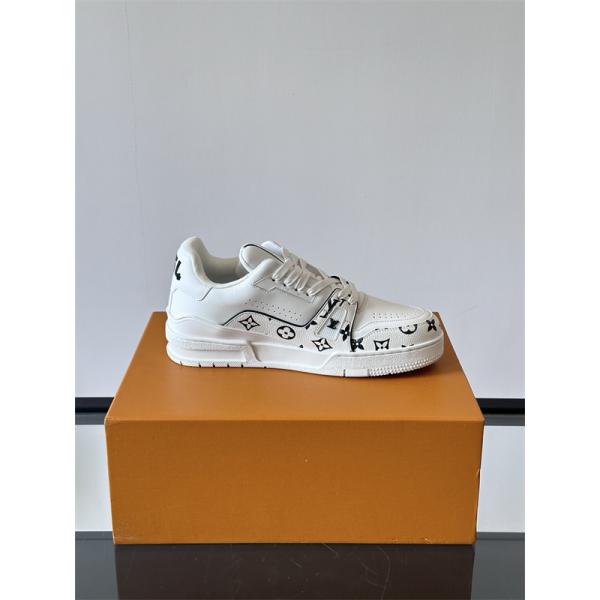 新品Lv Trainer❤ルイヴィトン靴コピーMonogram Flowersメンズスニーカー2026流行りファッション