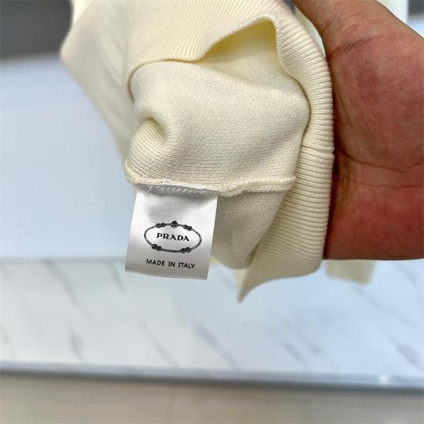 PRADAプラダセーターコピー2026トレンドファッションオシャレ人気ランキング上品