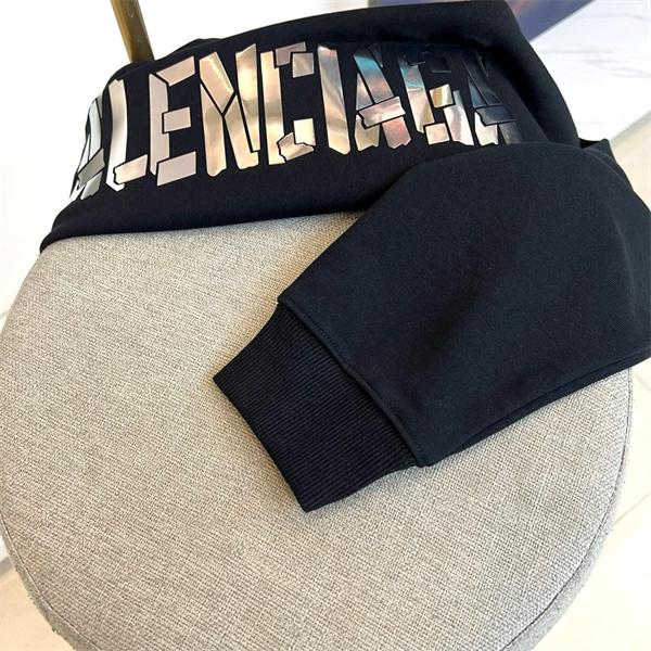 人気☆バレンシアガスウェットコピーBALENCIAGA トレーナ激安オシャレ上質アイテム