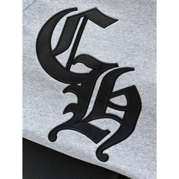 クロムハーツ Chrome Hearts コピー ミニマルクロス刺繍 パーカー シンプル洗練 定番