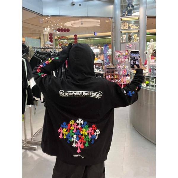 マルチカラー刺繍 パーカー 個性演出 トレンド注目 クロムハーツ Chrome Hearts コピー