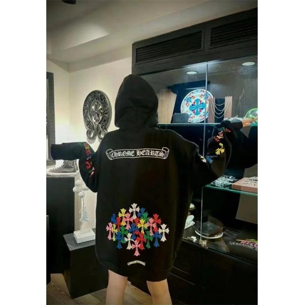  マルチカラー刺繍 パーカー 個性演出 トレンド注目 クロムハーツ Chrome Hearts コピー